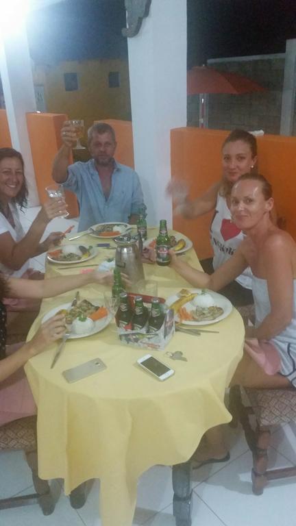 St. James Guesthouse Розо Екстериор снимка